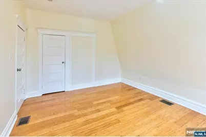 31-33 Voorhees Street, Newark, NJ 07108 - Photo 35