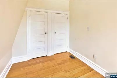 31-33 Voorhees Street, Newark, NJ 07108 - Photo 37