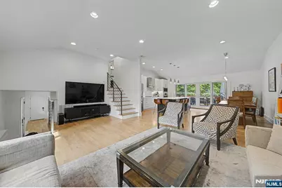 61 Center Street, Cresskill, NJ 07626 - Photo 11