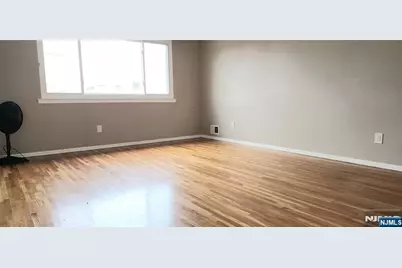 629 Sussex Street, Harrison, NJ 07029 - Photo 3