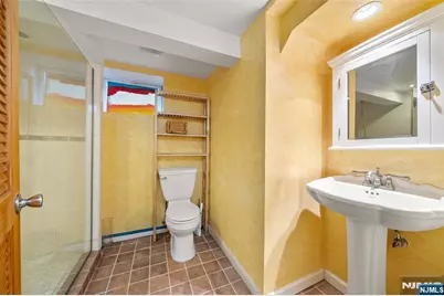 259 Garden Place, Oradell, NJ 07649 - Photo 21