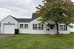 271 Wilson Ave, Paramus, NJ 07652 - Photo 1
