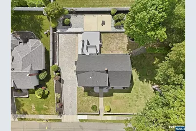 768 Birch Avenue, New Milford, NJ 07646 - Photo 5