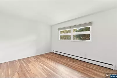 261 Gaston Avenue, Garfield, NJ 07026 - Photo 23