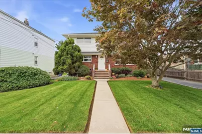 261 Gaston Avenue, Garfield, NJ 07026 - Photo 3