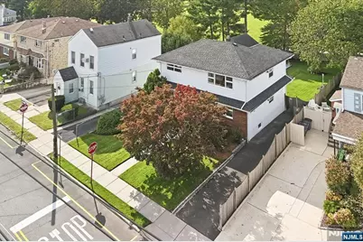 261 Gaston Avenue, Garfield, NJ 07026 - Photo 7
