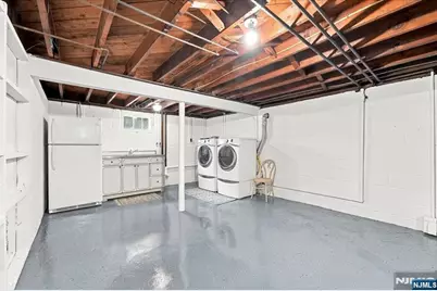 261 Gaston Avenue, Garfield, NJ 07026 - Photo 25