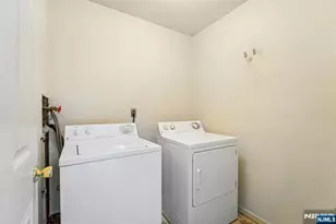 11 Allison Ct, Allendale, NJ 07401 - Photo 21
