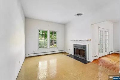 11 Allison Court, Allendale, NJ 07401 - Photo 13