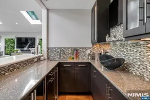 402 Highland Ave, Ridgewood, NJ 07450 - Photo 11