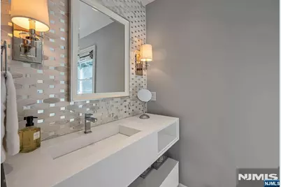 402 Highland Avenue, Ridgewood, NJ 07450 - Photo 33