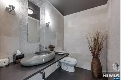 402 Highland Avenue, Ridgewood, NJ 07450 - Photo 23