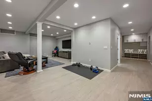402 Highland Ave, Ridgewood, NJ 07450 - Photo 41
