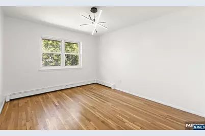 54 Columbia Avenue, Palisades Park, NJ 07650 - Photo 15