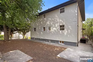 54 Columbia Ave, Palisades Park, NJ 07650 - Photo 39