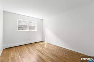 54 Columbia Ave, Palisades Park, NJ 07650 - Photo 17