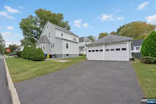 88 Lindbergh Blvd, Teaneck Township, NJ 07666 - Photo 21