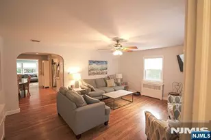 237 Glen Ave, Midland Park, NJ 07432 - Photo 5