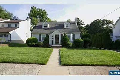 237 Glen Avenue, Midland Park, NJ 07432 - Photo 1