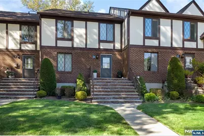 18 Holiday Court, River Vale Township, NJ 07675 - Photo 1