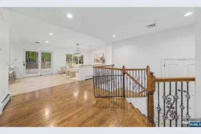 45 Oxford Drive, Tenafly, NJ 07670 - Photo 7