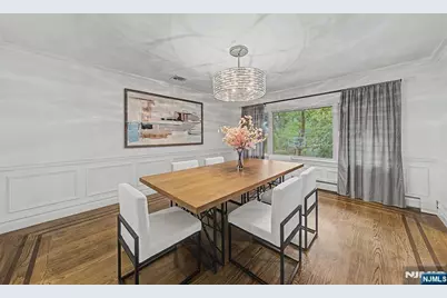 45 Oxford Drive, Tenafly, NJ 07670 - Photo 11