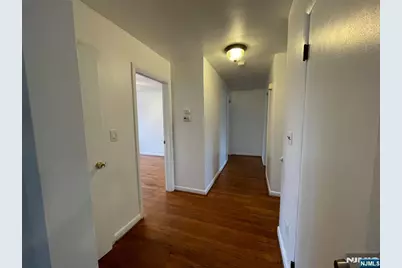 461-463 Boyden Avenue 1 #1, Maplewood, NJ 07040 - Photo 5