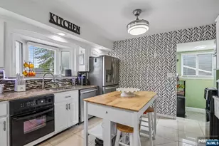 30 Putnam St, Lodi, NJ 07644 - Photo 13