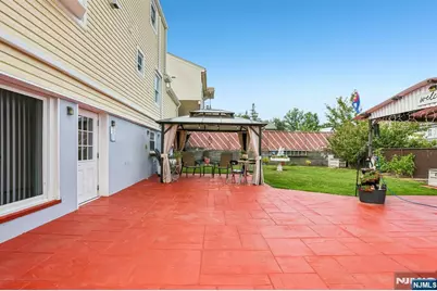 30 Putnam Street, Lodi, NJ 07644 - Photo 37