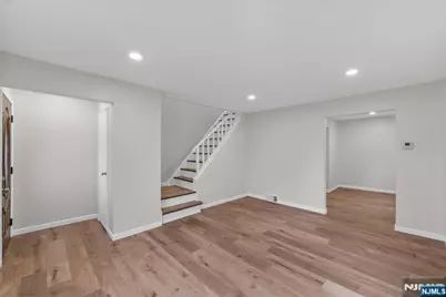 925 Middlesex Street, Linden, NJ 07036 - Photo 3