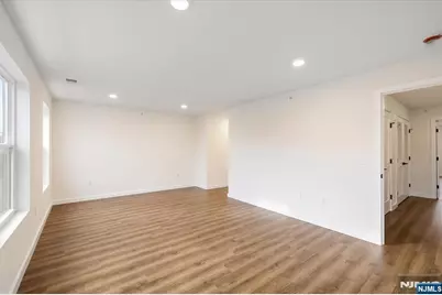 81 Union Street 6A #6A, Lodi, NJ 07644 - Photo 13