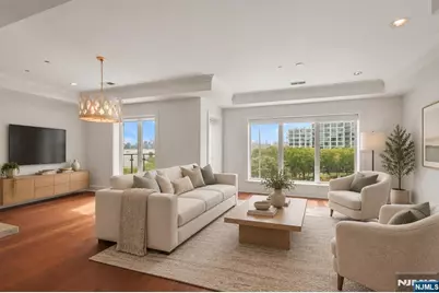 150 Henley Place 404 #404, Weehawken, NJ 07086 - Photo 5