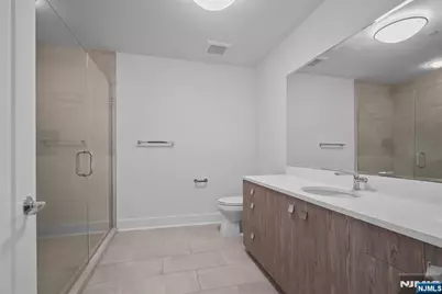 150 Henley Place 404 #404, Weehawken, NJ 07086 - Photo 13