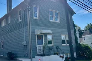 136 Prospect Street 2nd Floor, Midland Park, NJ 07432 - Photo 1