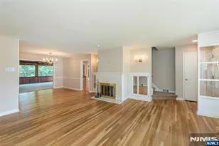 10 Fernwood Dr, Fair Lawn, NJ 07410 - Photo 9
