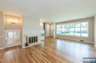 10 Fernwood Dr, Fair Lawn, NJ 07410 - Photo 7