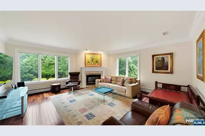 339 Tremont Avenue, Fort Lee, NJ 07024 - Photo 15