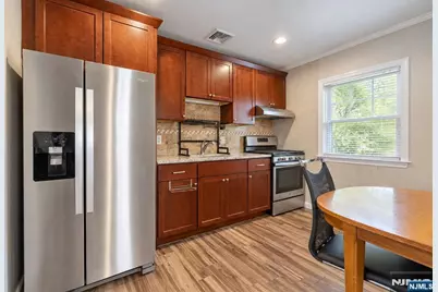 16 Lincoln Street, Morristown, NJ 07960 - Photo 13