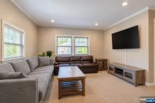 16 Lincoln St, Morristown, NJ 07960 - Photo 21