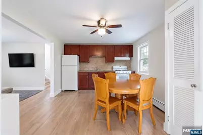 16 Lincoln Street, Morristown, NJ 07960 - Photo 3