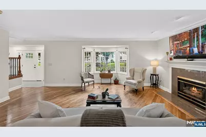 410 Chestnut Street, Paramus, NJ 07652 - Photo 7