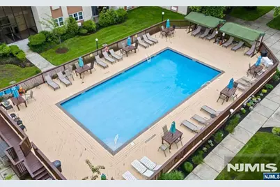 1111 River Road H14 #H14, Edgewater, NJ 07020 - Photo 13