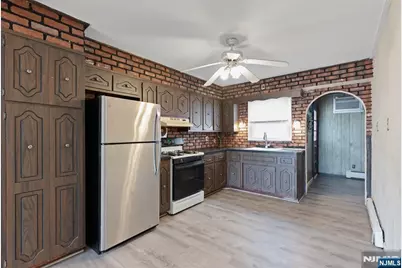 28 Park Place, Kearny, NJ 07032 - Photo 5