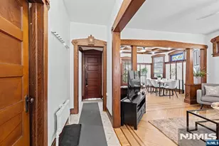 433 Stuyvesant Ave, Lyndhurst Township, NJ 07071 - Photo 9