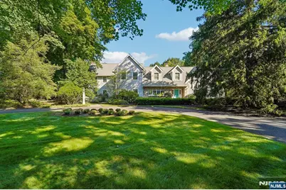 580 Brookside Avenue, Allendale, NJ 07401 - Photo 3