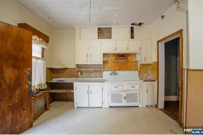 233 Park Street, East Orange, NJ 07017 - Photo 9