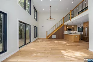 310 Lakeshore Dr, Vernon, NJ 07422 - Photo 23