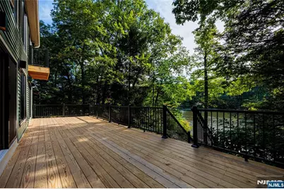 310 Lakeshore Drive, Vernon, NJ 07422 - Photo 9