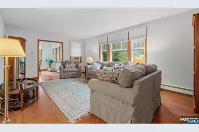 149 W Grand Avenue, Montvale, NJ 07645 - Photo 7