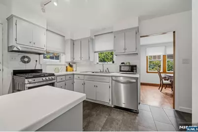 149 W Grand Avenue, Montvale, NJ 07645 - Photo 11